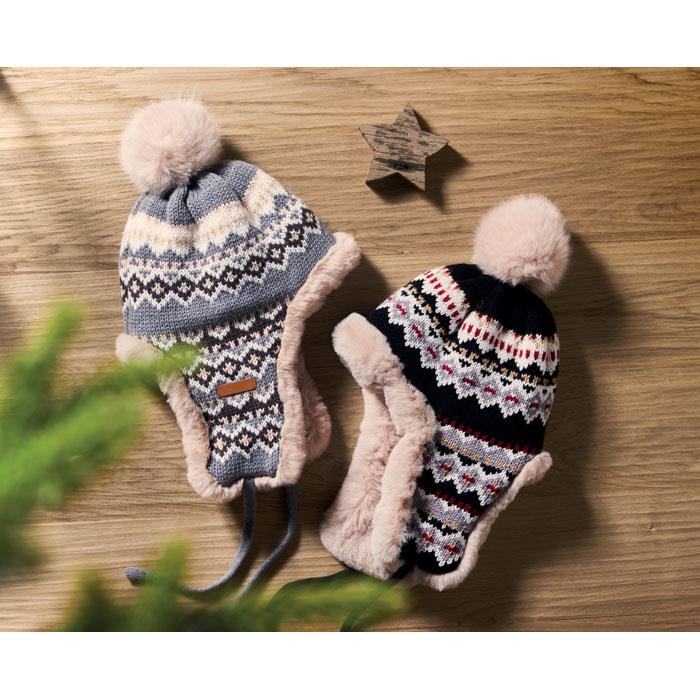 Gestrickte Ohrenmütze