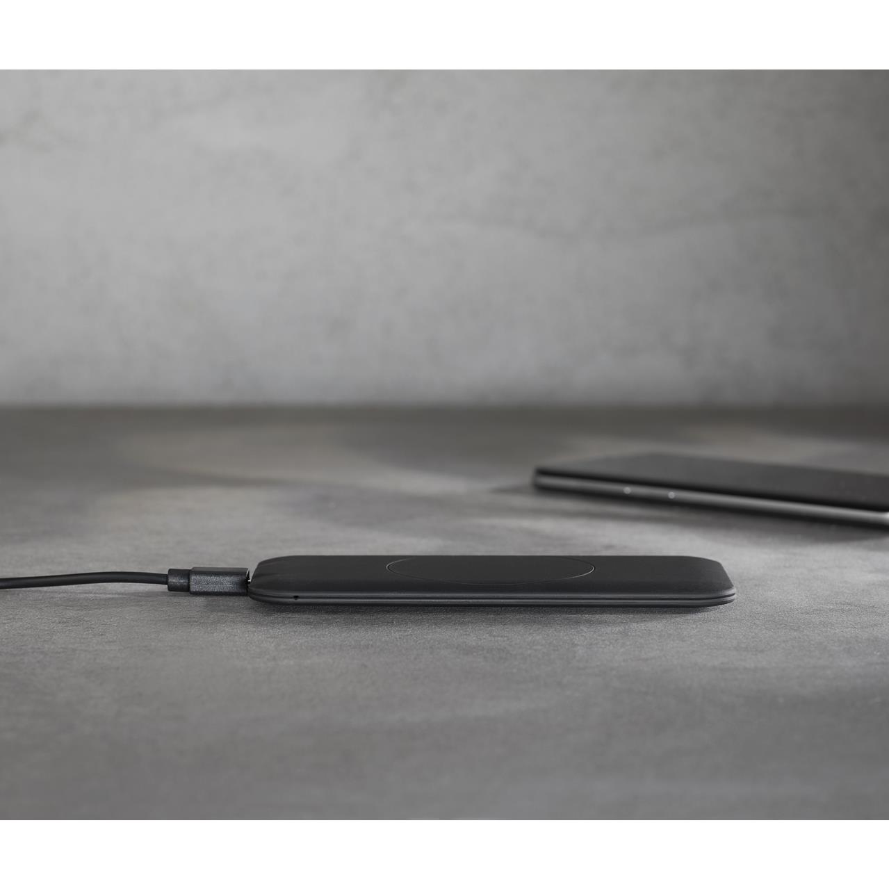 AIR 2 Wireless Charger mit leistungsstarken 15 Watt und Qi Zertifizierung