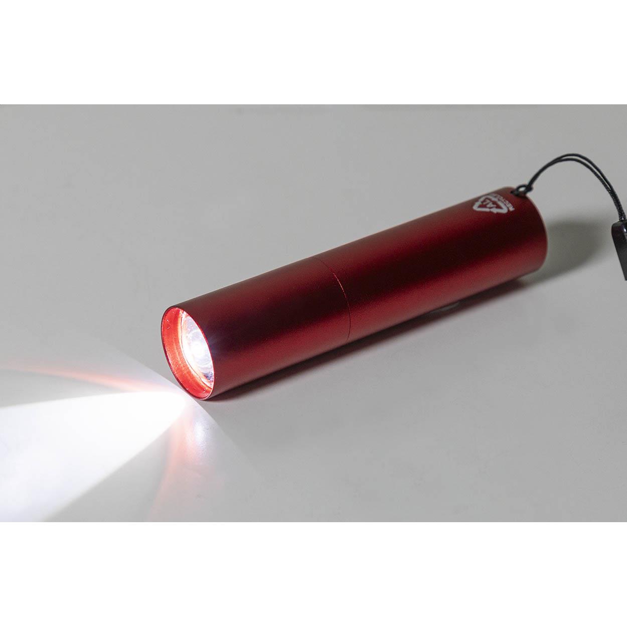 wiederaufladbare Taschenlampe aus recyceltem Aluminium