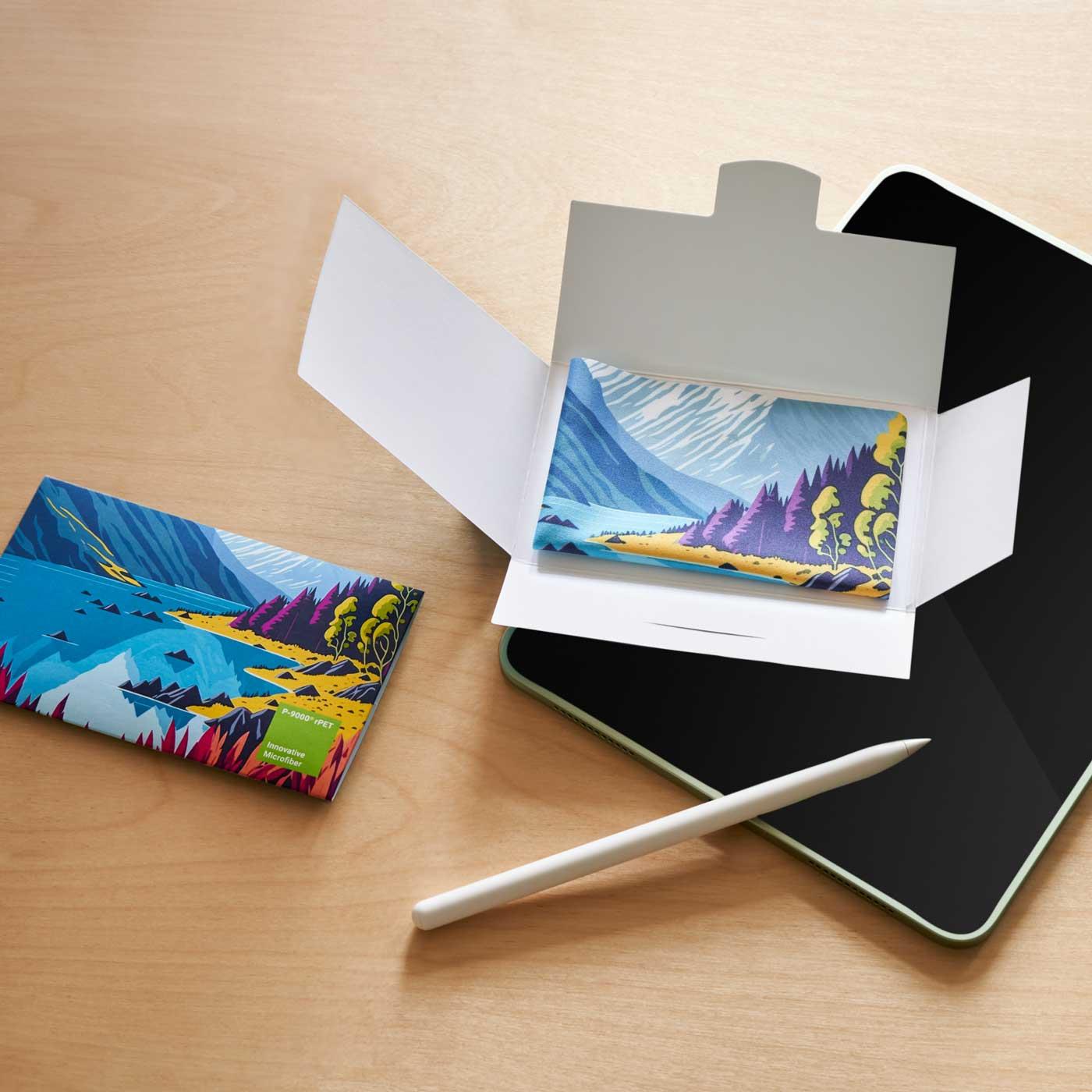 POLYCLEAN rPET Displaytuch 21x15 cm im Papieretui, All-Inclusive-Paket 